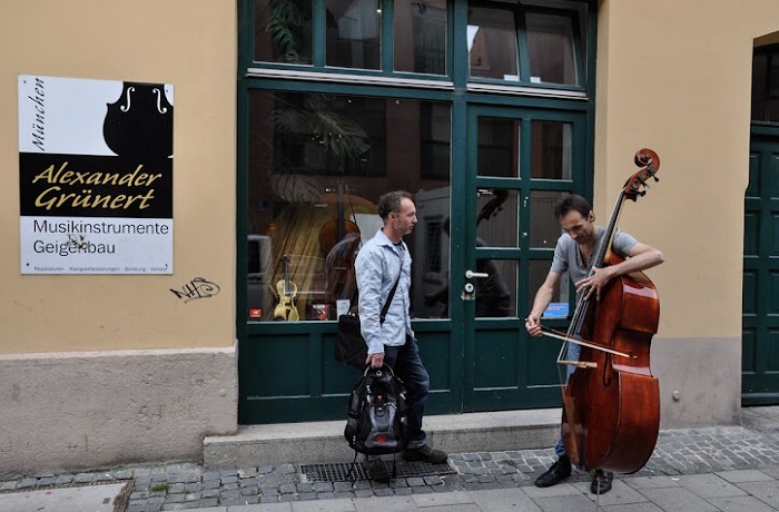 GRÜNERT Musikinstrumente